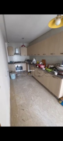 superbe-appartement-a-louer-a-sidi-maarouf-4-pieces-service-de-concierge-cheminee-big-9