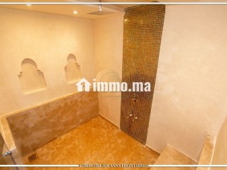 Villa moderne vide à louer, résidence golfique, piscine et jardin privés, Route Ourika - Villa à louer - Marrakech