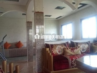 villa-250-m2-a-vendre-proche-riad-cle-de-sol