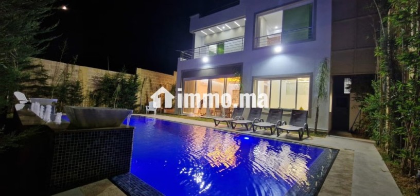 location-villa-de-haut-standing-a-asilah-3-pieces-confortables-porte-blindee-securite-big-0