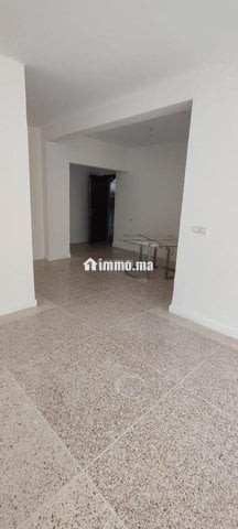 Un magnifique appartement à la place Pietri - Location Immobilier - Rabat - photo 7