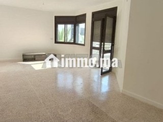 un-magnifique-appartement-a-la-place-pietri