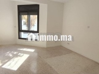 Un magnifique appartement à la place Pietri - Appartement à louer - Rabat