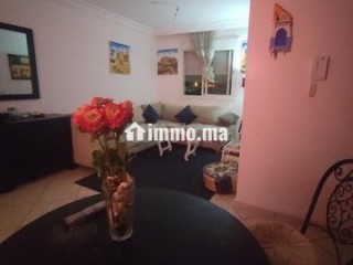 شقة مفروشة عصرية وأنيقة في منطقة هادئة للعائلات - Appartement Location Vacances - Sale