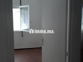 Studio loft vide twin center Gauthier)/ fille - Appartement à louer - Casablanca