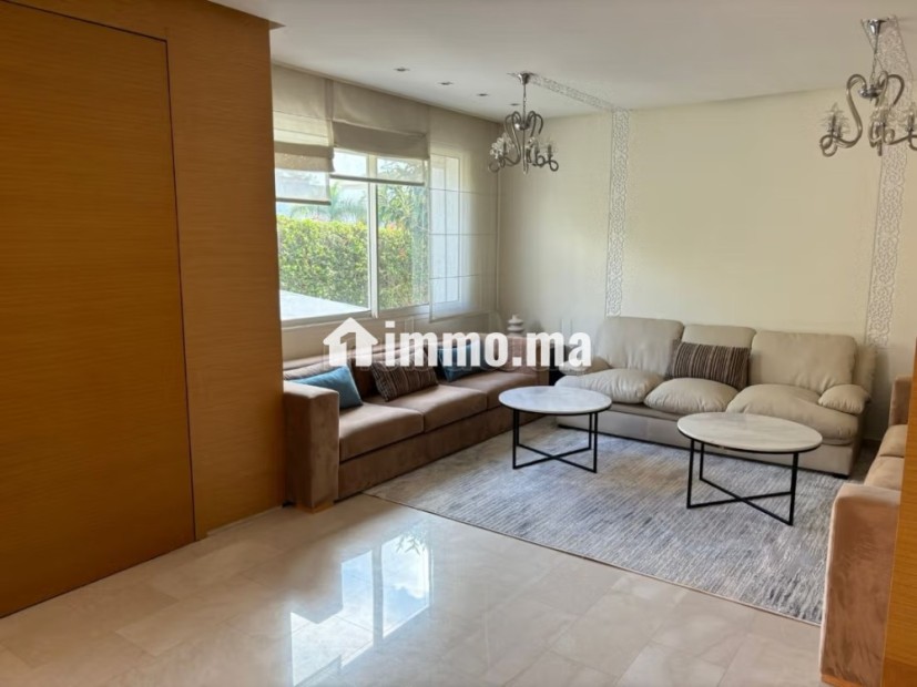 Superbe villa à louer à Riyad. Superficie 400 m². Système de parabole et salon marocain - Location Immobilier - Rabat - photo 1