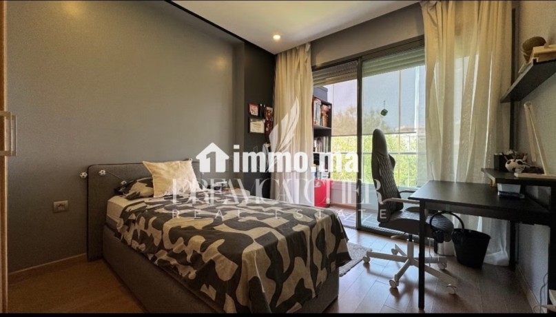 vente-dun-bel-appartement-a-ville-verte-surface-totale-156-m2-jardin-et-garage-big-8