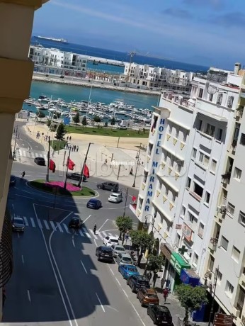 appartement-de-luxe-a-louer-pied-sur-mer-tanger-big-0