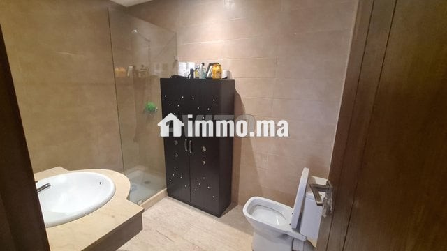 Bel appartement à louer très bien ensoleille - Location Immobilier - Tanger - photo 4
