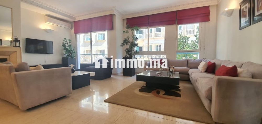 Top appartement VIDE avec terrasse - Location Immobilier - Casablanca - photo 2