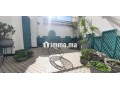 top-appartement-vide-avec-terrasse-small-0