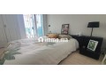 top-appartement-vide-avec-terrasse-small-10