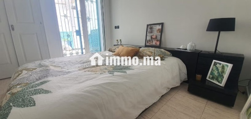 top-appartement-vide-avec-terrasse-big-10