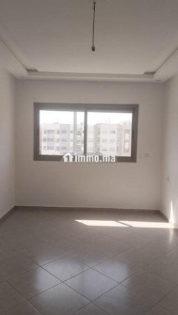 appartement-a-louer-65-m2-a-kenitra-big-2