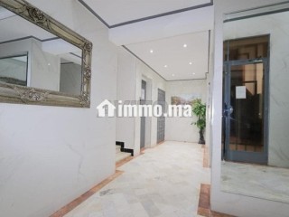 شقة للكراء اليومي في وسط المدينة ومناسبة للعائلات - Appartement Location Vacances - Tanger