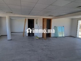 Nouveau immeuble usage bureau à Hay al Fath - Bureau à louer - Rabat