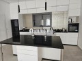 villa-2000m2-dont-350m2-habitables-piscine-hammam-small-5