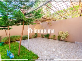 Villa spacieuse avec piscine et jardin à vendre à Targa - Villa à vendre - Marrakech