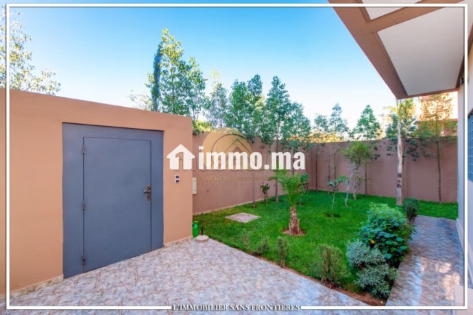 villa-spacieuse-avec-piscine-et-jardin-a-vendre-a-targa-big-10