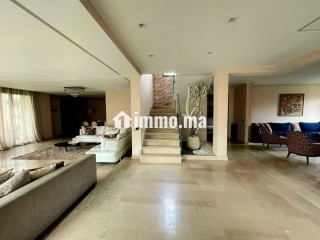 Superbe villa meublée avec prestations haut de gamme - Villa à louer - Autre