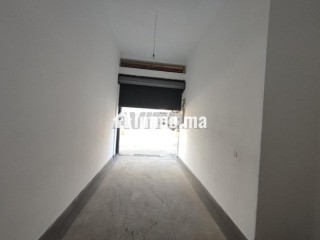 Magasin 139m2 plus Cave en Vente à Hay Adil Casa. - Local commercial à vendre - Casablanca