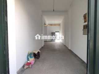 Magasin 139m2 plus Cave en Vente à Hay Adil Casa. - Local commercial à vendre - Casablanca