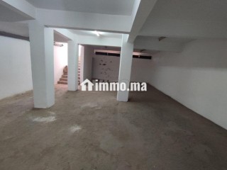 Magasin 139m2 plus Cave en Vente à Hay Adil Casa. - Local commercial à vendre - Casablanca