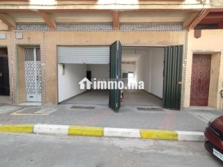 Magasin 139m2 plus Cave en Vente à Hay Adil Casa. - Local commercial à vendre - Casablanca