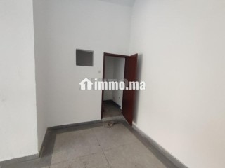 Magasin 139m2 plus Cave en Vente à Hay Adil Casa. - Local commercial à vendre - Casablanca