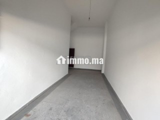 Magasin 139m2 plus Cave en Vente à Hay Adil Casa. - Local commercial à vendre - Casablanca