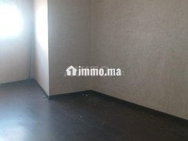 un-tres-bon-appartement-vide-a-loue
