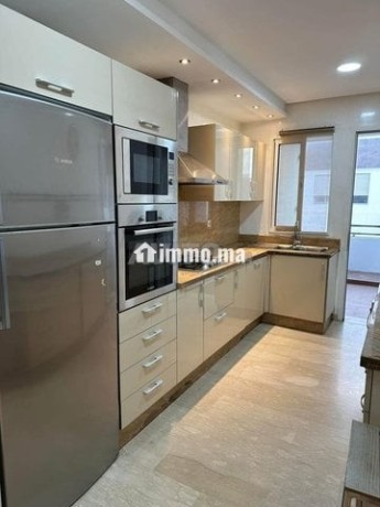 appartement-a-louer-160-m2-a-casablanca-big-5
