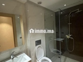 appartement-2-chambres-et-salon-a-franceville