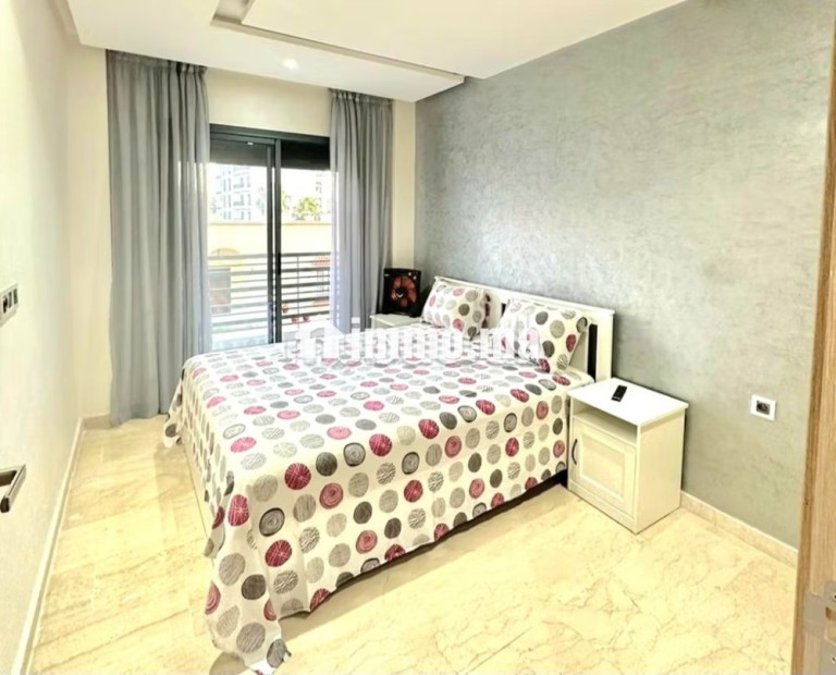 Appartement à louer à Palmier. 2 grandes pièces. Meublé - Location Immobilier - Casablanca - photo 2
