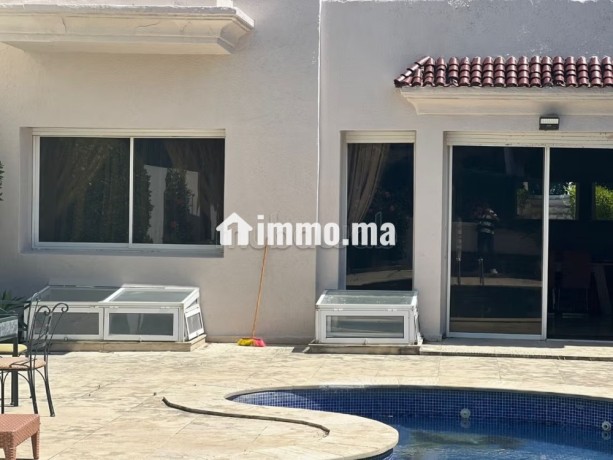 location-saisonniere-villa-haut-standing-a-malabata-3-chambres-vue-sur-les-montagnes-et-porte-blindee-big-2