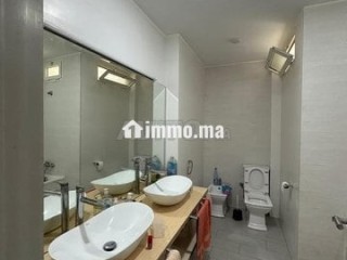 A louer 170m² 3 chambres Haut Agdal dernier étage - Appartement à louer - Rabat