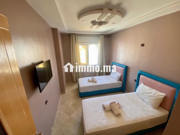 appartements-a-louer-a-chefchaouen-3-pieces-confortables-salon-traditionnel-et-systeme-dantenne-parabolique-big-10