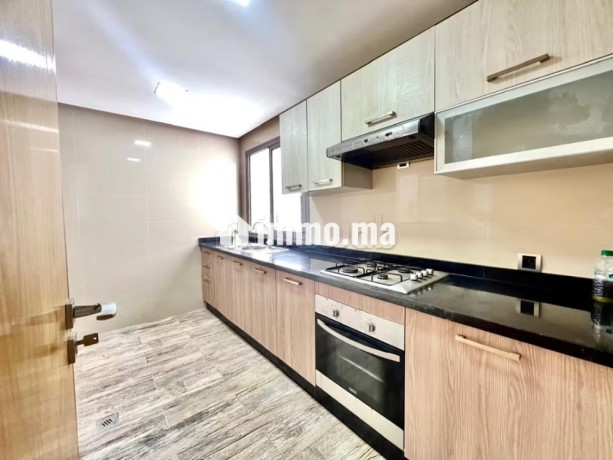 a-louer-appartement-3ch-a-palmier-vue-degage-big-13