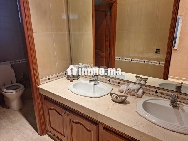 Vendre une villa de 287m2 - Vente Immobilier - Casablanca - photo 3