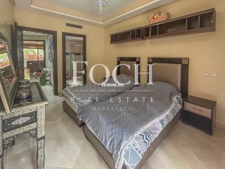 Spacieux, confortable, sobre - Appartement à louer - Marrakech