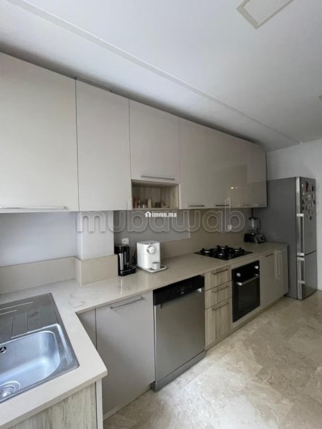 Très bel appartement en location à Ferme Bretonne Hay Arraha. 4 grandes pièces. Meublé - Location Immobilier - Casablanca - photo 8