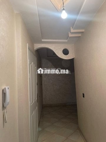 شقة للكراء قريبة من جميع المرافق - Location Immobilier - Settat - photo 2