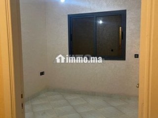 شقة للكراء قريبة من جميع المرافق - Appartement à louer - Settat