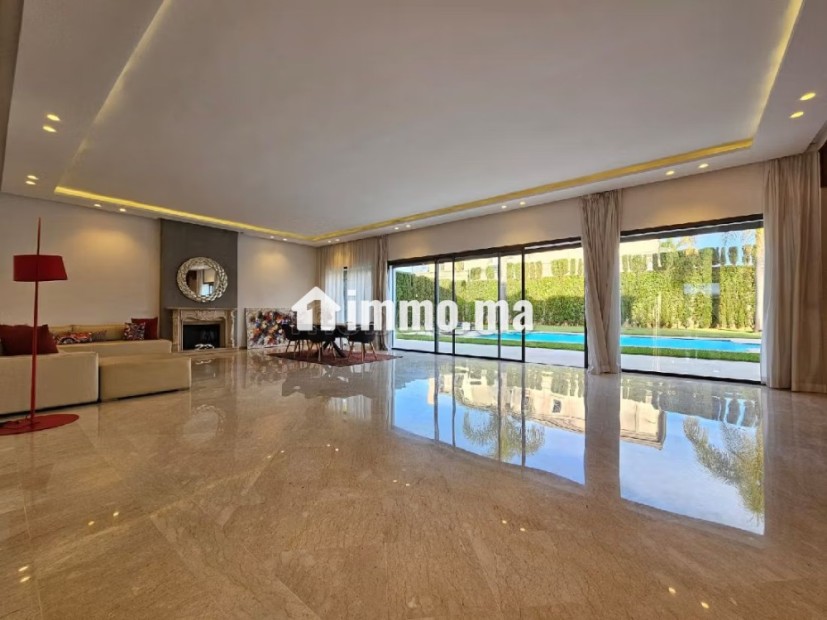 Californie, Villa éclatante avec piscine privée - Location Immobilier - Casablanca - photo 3