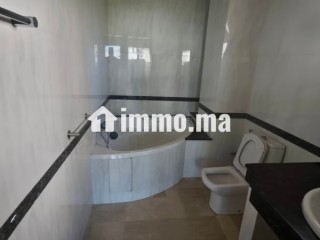 À louer Rez de chaussée élevé 200 m² hay Riad - Appartement à louer - Rabat