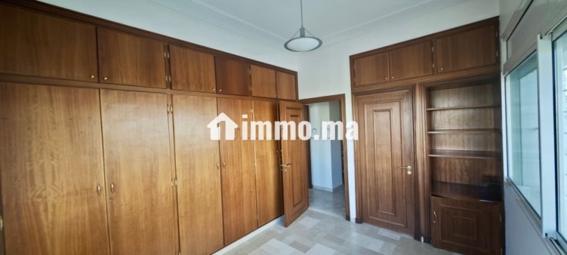 a-louer-rez-de-chaussee-eleve-200-m2-hay-riad-big-16