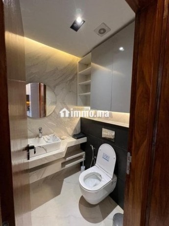 superbe-studio-meuble-a-louer-a-maarif-big-9