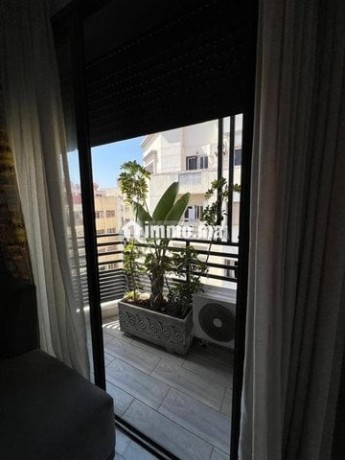 superbe-studio-meuble-a-louer-a-maarif-big-3
