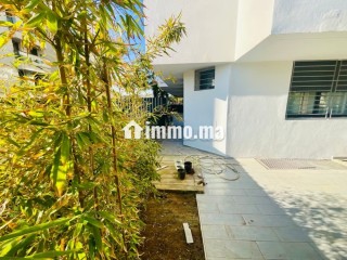 Rez de jardin meublé à louer – Hay Riad, Rabat - Villa à louer - Rabat