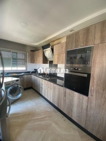 appartement-meuble-de-3-chambres-a-louer-big-0